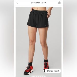 Alo Stride Shorts Black, Size S, like new!